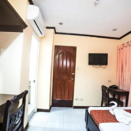 Hotel Reddoorz Near Ormoc Port Terminal Extérieur photo