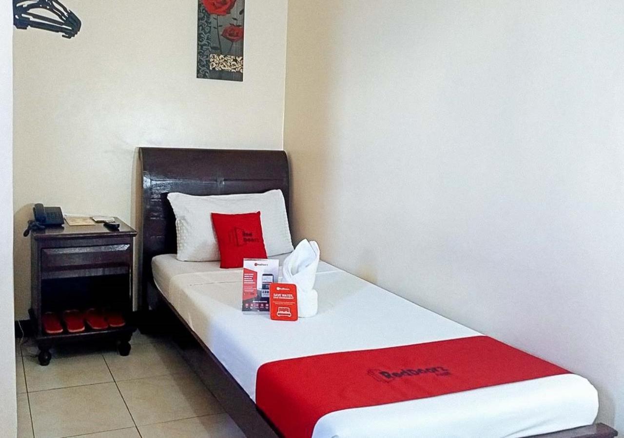 Hotel Reddoorz Near Ormoc Port Terminal Extérieur photo
